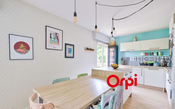 Appartement à vendre    4 pièces • 82 m2 Oullins