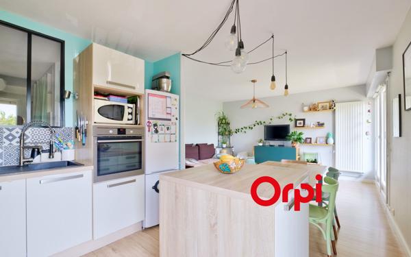Appartement à vendre    4 pièces • 82 m2 Oullins