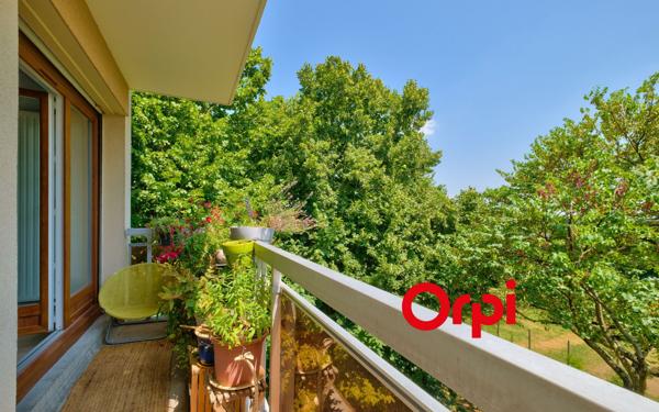 Appartement à vendre    4 pièces • 82 m2 Oullins