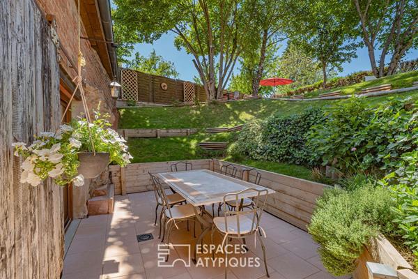 Propriété alsacienne réinterprétée avec piscine et vue