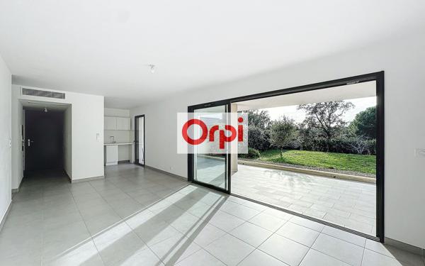 Appartement à vendre    4 pièces • 82,01 m2 Porto-Vecchio