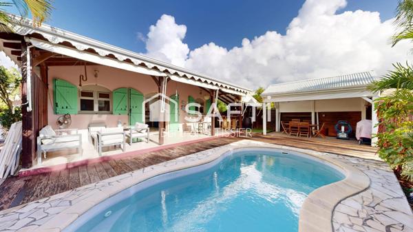 3 chambres, piscine et carbet, excellent état