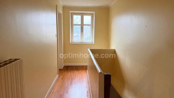 BERTRANGE - MAISON DE VILLAGE DE 97 M² A RENOVER ! FORT POTENTIEL !