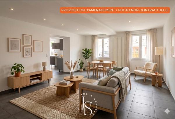 Maison de 140 m2 rénovée au centre de Lillebonne, clé en main
