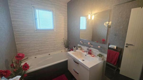 Maison Lanton - 3 pièce(s)  79m2