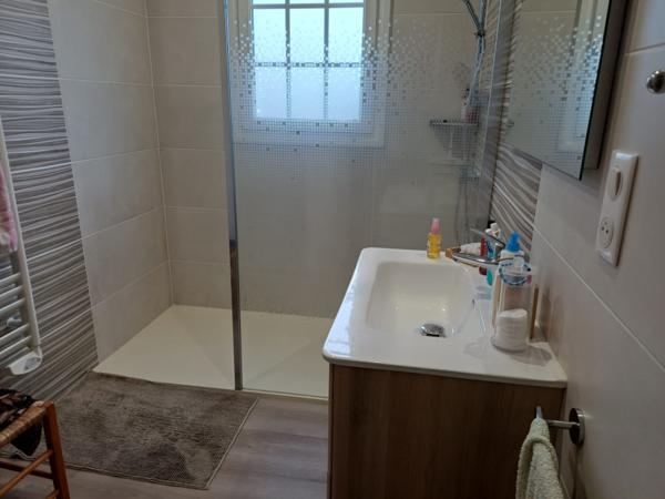 Maison  5 pièce(s)  4 chambre(s)  103 m²