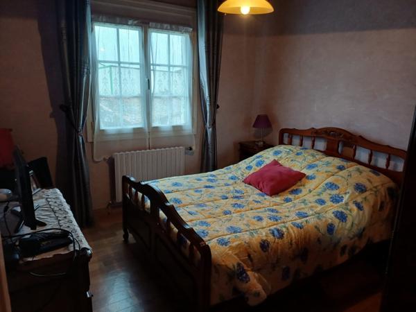 Maison  5 pièce(s)  4 chambre(s)  103 m²