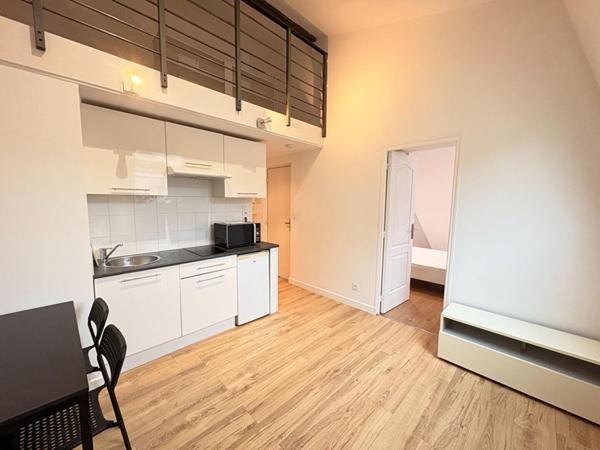 A LOUER : T2 à LILLE • Rue Nicolas Leblanc, République • 700 € CC • Réf. G84-3