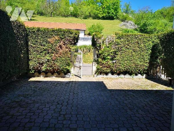Ancerville maison jumelée F4 sur sous-sol avec terrain