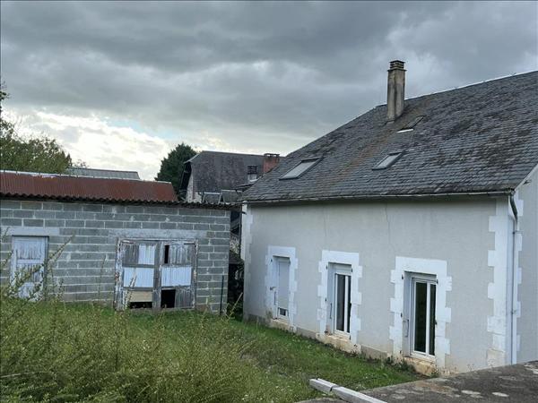 Maison à vendre |  Eyburie |  5 pièces | 120 m²