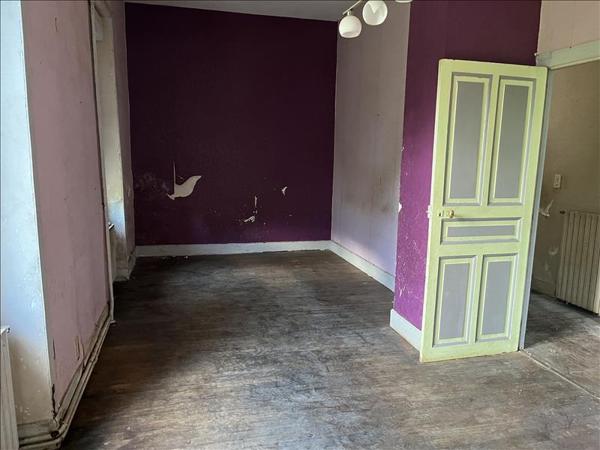 Maison à vendre |  Eyburie |  5 pièces | 120 m²