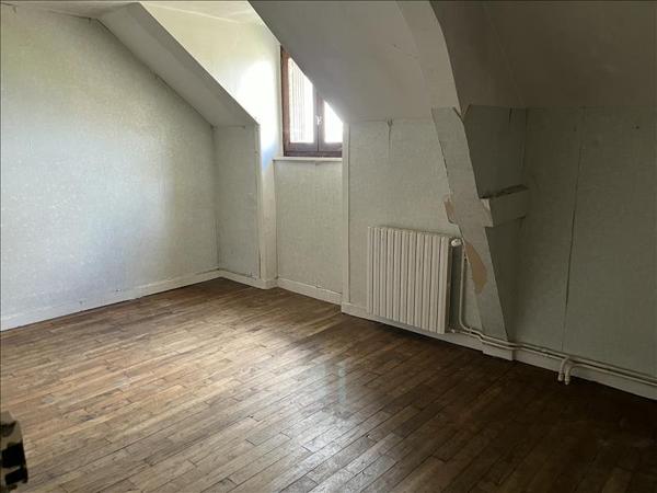 Maison à vendre |  Eyburie |  5 pièces | 120 m²