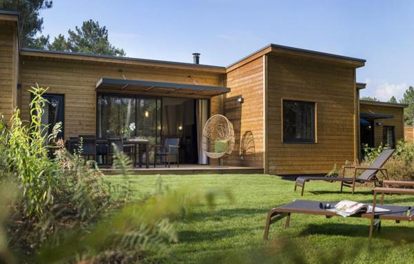 INVESTISSEMENT LOCATIF  MORTON Résidence Center Parcs Le Bois aux Daims- 7.23% de rentabilité