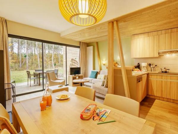 INVESTISSEMENT LOCATIF  MORTON Résidence Center Parcs Le Bois aux Daims- 7.23% de rentabilité