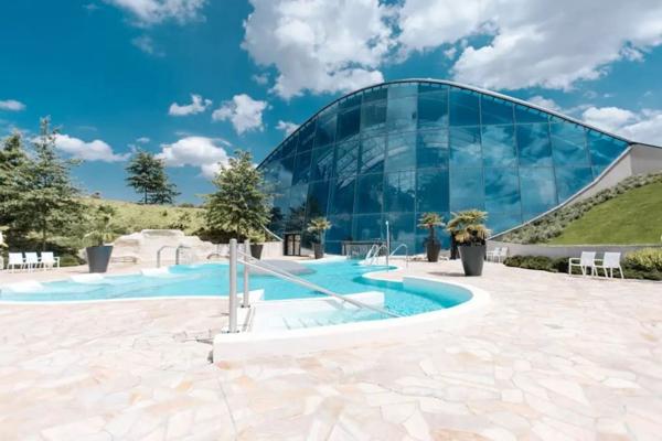 INVESTISSEMENT LOCATIF  MORTON Résidence Center Parcs Le Bois aux Daims- 7.23% de rentabilité