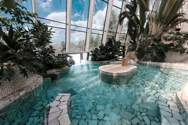 INVESTISSEMENT LOCATIF  MORTON Résidence Center Parcs Le Bois aux Daims- 7.23% de rentabilité