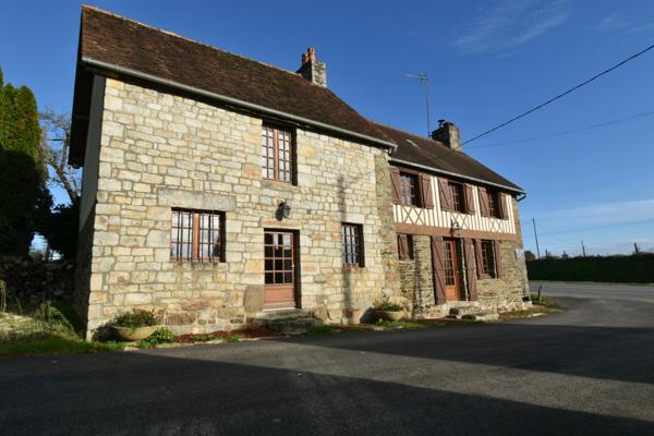 Maison à vendre 6 pièces DOMFRONT EN POIRAIE (61)