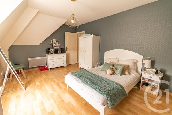 Maison à vendre  10 pièces - 247 m2 LAVAL - 53