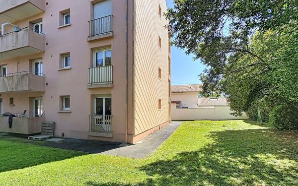 Immeuble à vendre    545 m2 Anglet