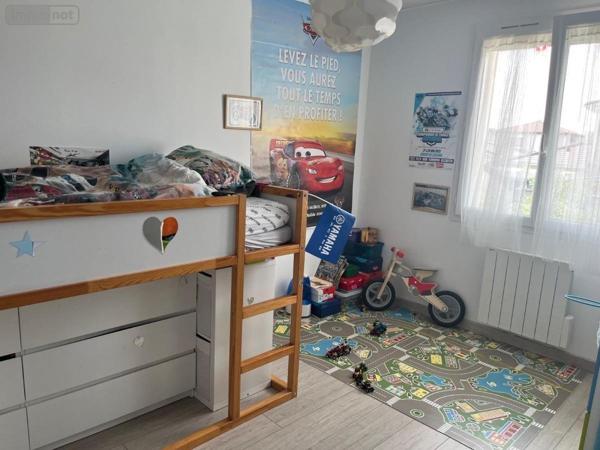 Maison à vendre à Saint-Bonnet-de-Mure dans le Rhône (69720), ref : 01067-886