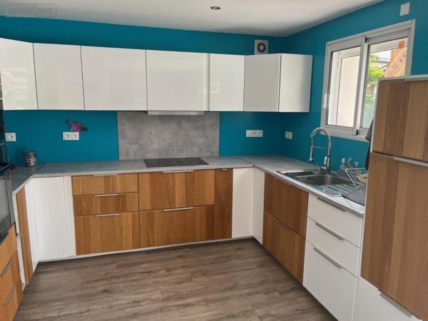 Maison à vendre à Saint-Bonnet-de-Mure dans le Rhône (69720), ref : 01067-886