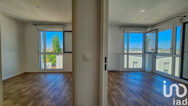 Appartement 2 pièces de 44 m² à Les Mureaux (78130)