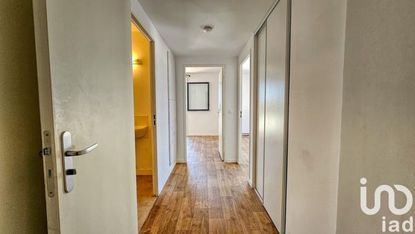 Appartement 2 pièces de 44 m² à Les Mureaux (78130)