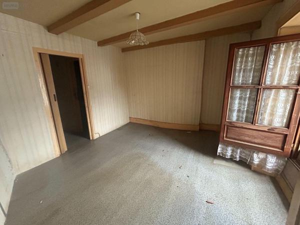 Maison de ville à vendre à Chaussenac dans le Cantal (15700), ref : 15060/1225