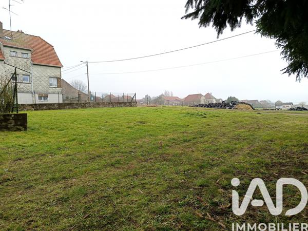 Terrain à vendre 1 581 m² Bust