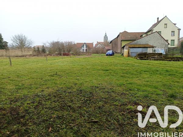 Terrain à vendre 1 581 m² Bust