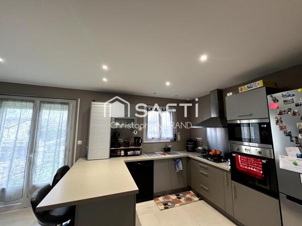 Maison familiale au cœur de Dangé Saint Romain