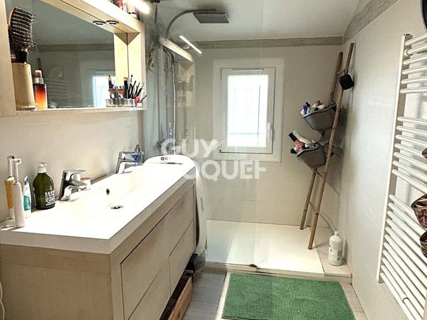 Maison à vendre de 5 pièces de 96 m² sur terrain de 372m²