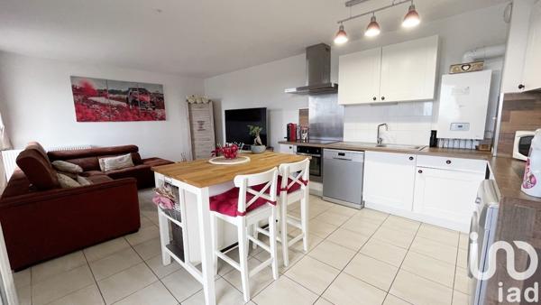 Appartement 3 pièces de 62 m² à Port-de-Bouc (13110)