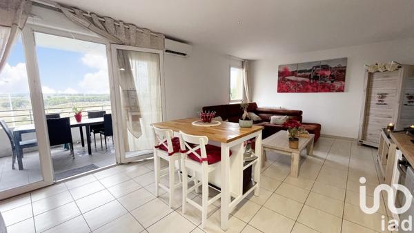 Appartement 3 pièces de 62 m² à Port-de-Bouc (13110)