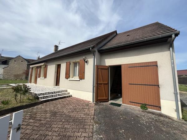 Maison à vendre |  Mehun-sur-Yèvre |  5 pièces | 82 m²