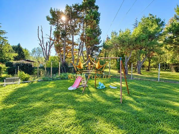 Plain-pied 3 chambres avec vue sur le jardin