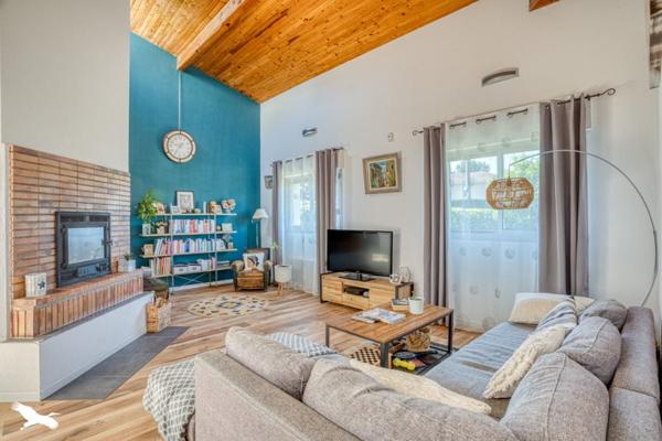 Maison à vendre |  Casteljaloux |  6 pièces | 142 m²