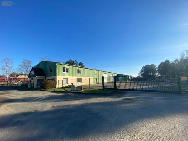 Local industriel à louer à Le Mans dans la Sarthe (72000), ref : 72122-1350