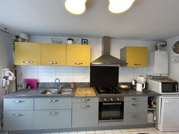 Montpellier (34000) Montpellier Millénaire appartement de type trois, garage en sous sol, terrasse.