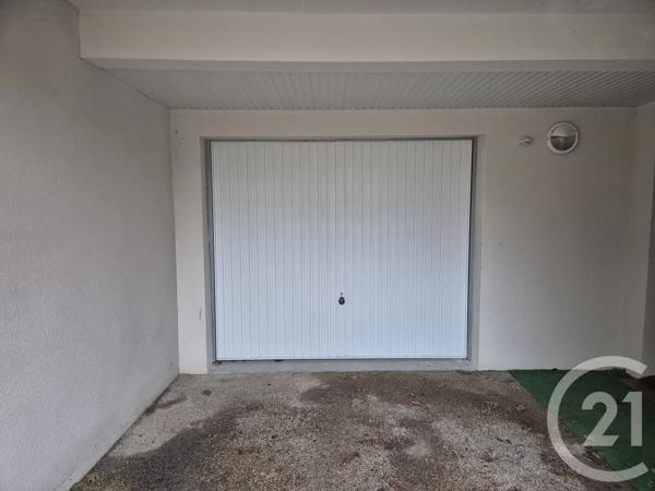 Appartement F4 à vendre  4 pièces - 80 m 2   VANNES  - 56