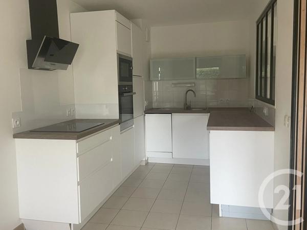 Appartement F4 à vendre  4 pièces - 80 m 2   VANNES  - 56