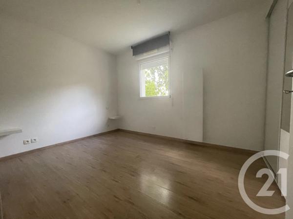 Appartement F4 à vendre  4 pièces - 80 m 2   VANNES  - 56