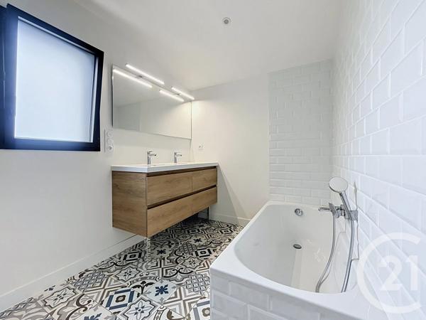 Maison à vendre  7 pièces - 154,16 m 2   VANNES  - 56