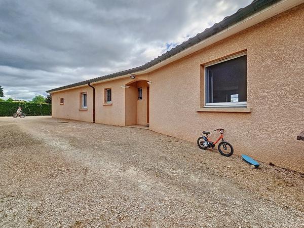 Maison plain-pied 127 m² sur 1412 m²