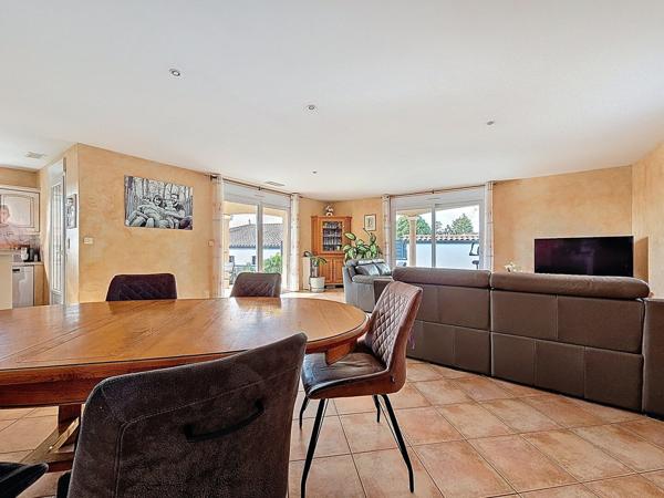 Maison plain-pied 127 m² sur 1412 m²