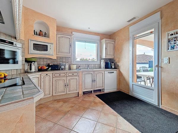 Maison plain-pied 127 m² sur 1412 m²