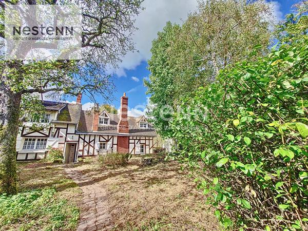 ORLEANS proche Jardin des Plantes à 6 min du centre ville en voiture ! Maison anvienne de 125m2 A RENOVER - annexes, garage, superbe jardin clos