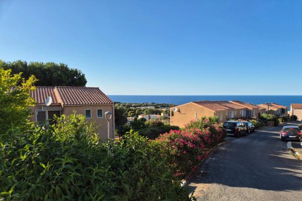 Sant Ambroggio : T2 39 m² avec jardin proche commerces et plages