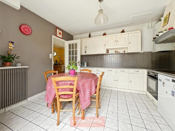 🏡 Maison de plain-pied avec 3 chambres, garage et deux espaces extérieurs – Rennes Sainte-Élisabeth