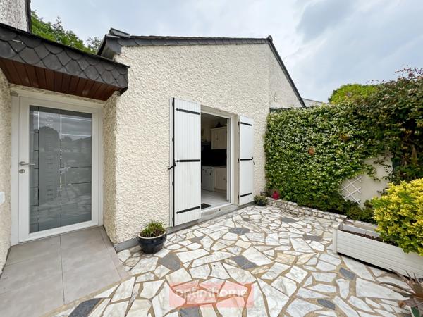 🏡 Maison de plain-pied avec 3 chambres, garage et deux espaces extérieurs – Rennes Sainte-Élisabeth